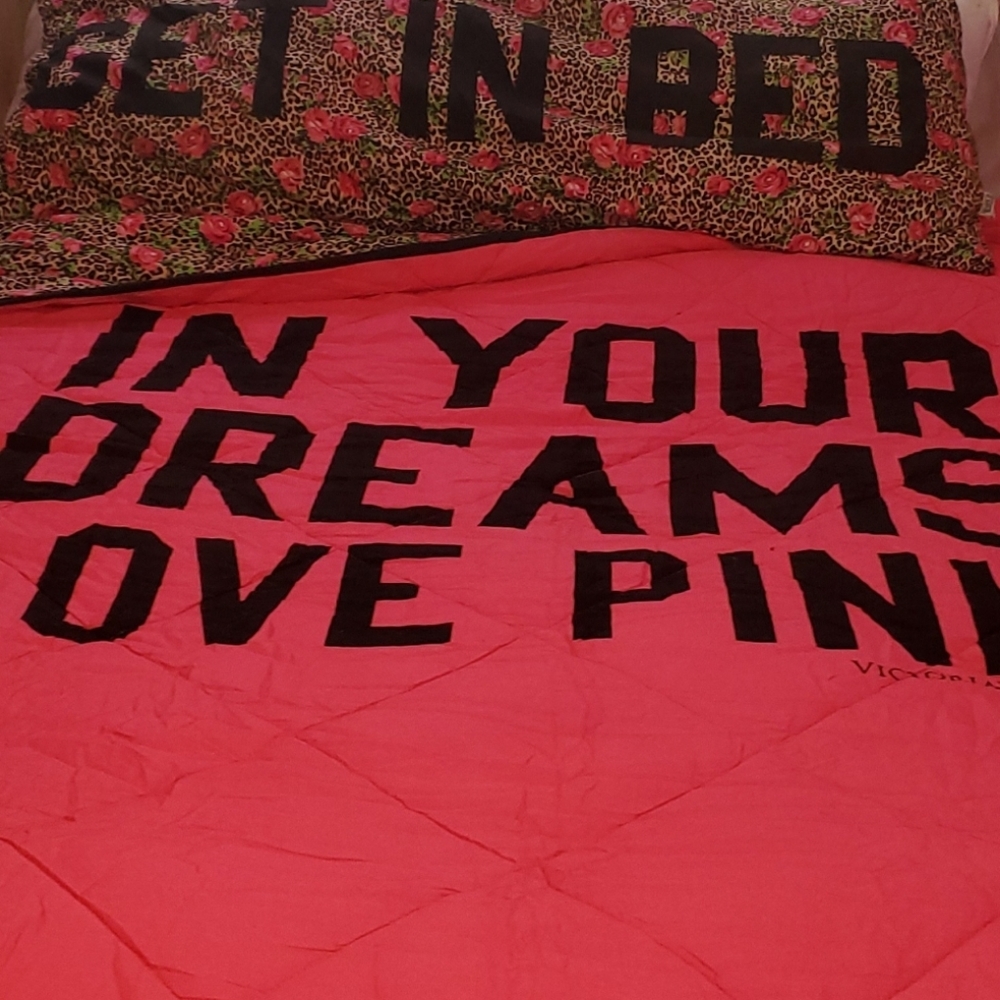 Victoria's secret pink comforter